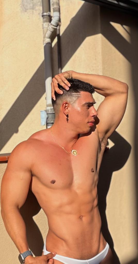 602464437: Chico busca chica en Zaragoza