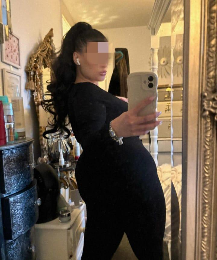 Chica busca chico en Jaén: 