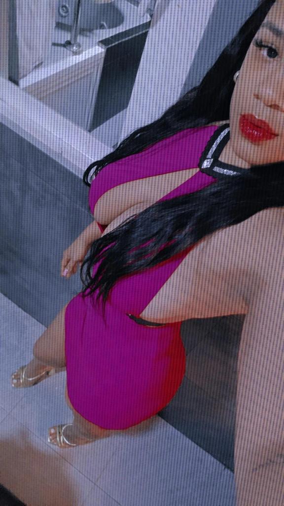 666436378: Chica busca chico en Málaga