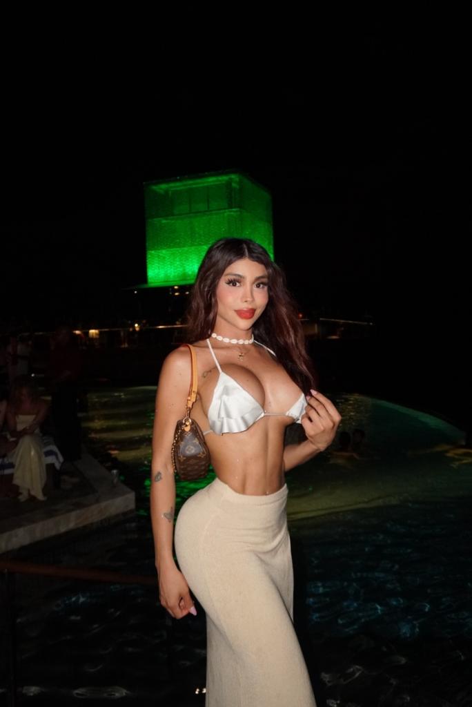 695401806: Transexual en Madrid