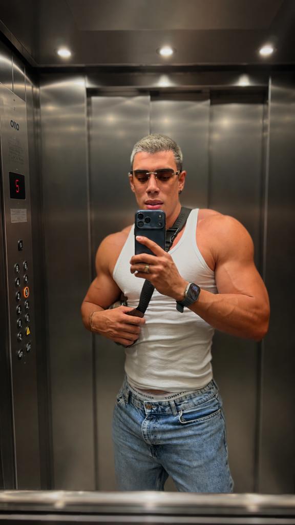 Chico busca chica en Zaragoza: 