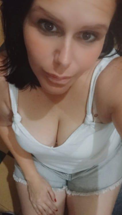 Chica busca chico en La Coruña: 