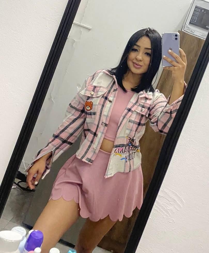 Chica busca chico en Granada: 