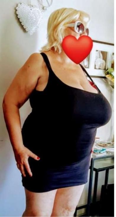 Chica busca chico en Ibiza: 