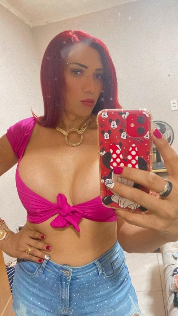 641048844: Transexual en La Coruña