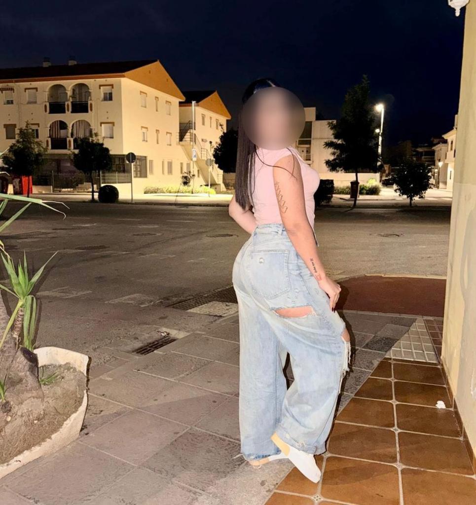 611338180: Chica busca chico en Alicante