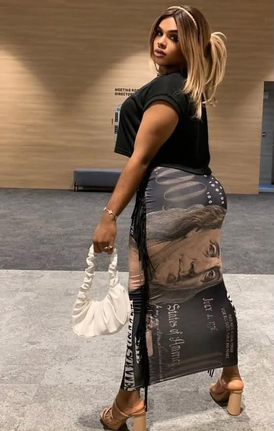 664072230: Transexual en Castellón