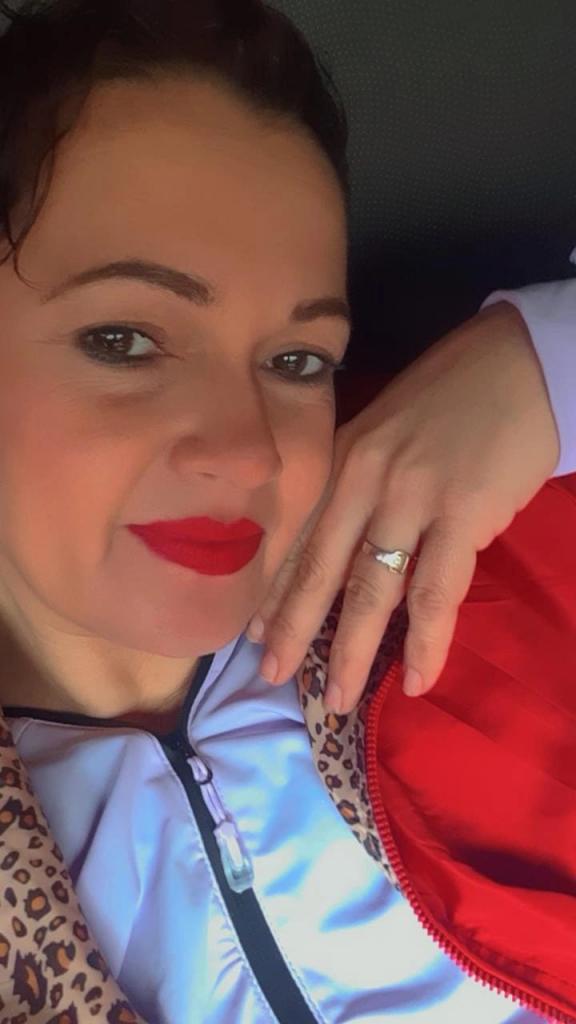 639668235: Chica busca chico en La Rioja
