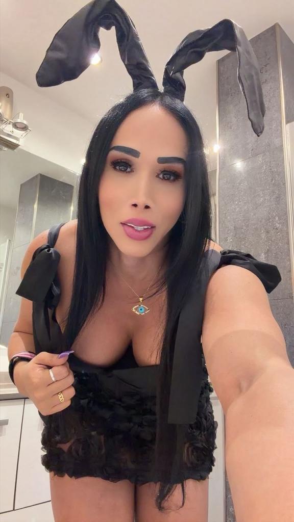 633129635: Travesti en Navarra