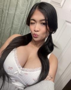 603906083: Chica busca chico en Gerona