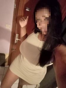 604208144: Chica busca chico en Navarra