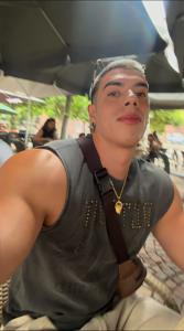 602464437: Chico busca chica en Zaragoza