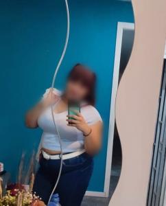 677883293: Chica busca chico en Barcelona