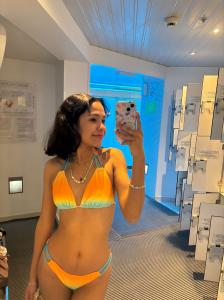 711589364: Chica busca chico en Madrid