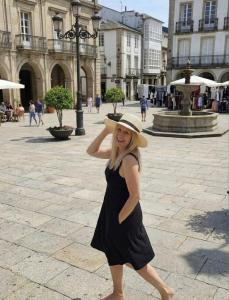 604033017: Chica busca chico en Pontevedra