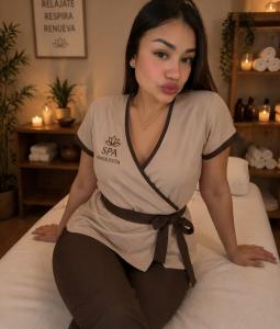 692499933: Chica busca chico en Asturias