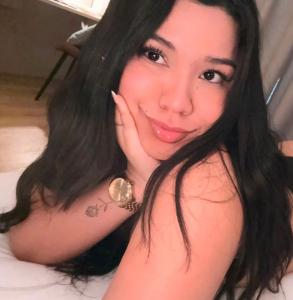 643773495: Chica busca chico en Tenerife