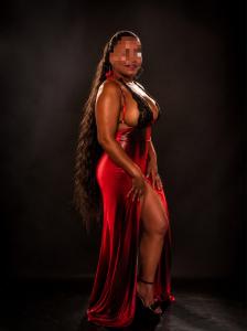 624337793: Chica busca chico en Sevilla