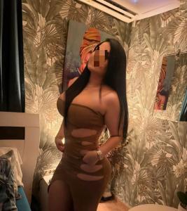 690307469: Chica busca chico en Málaga