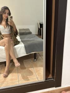 643853699: Chica busca chico en Huelva