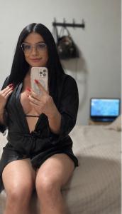 642476556: Travesti en León