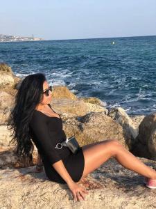 687828953: Chica busca chico en Madrid