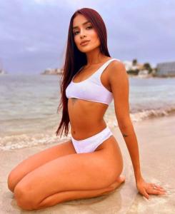 631029391: Chica busca chico en La Coruña