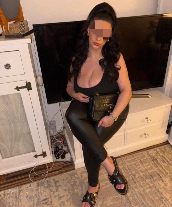 621394649: Chica busca chico en Jaén