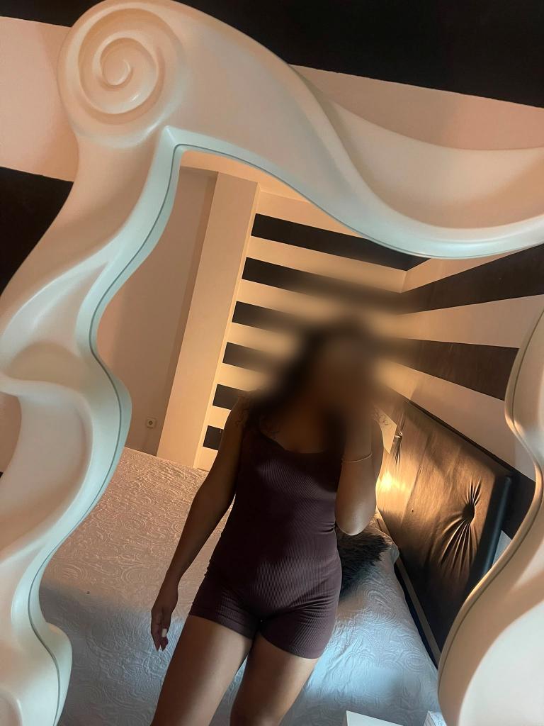 Chica busca chico en Madrid: 