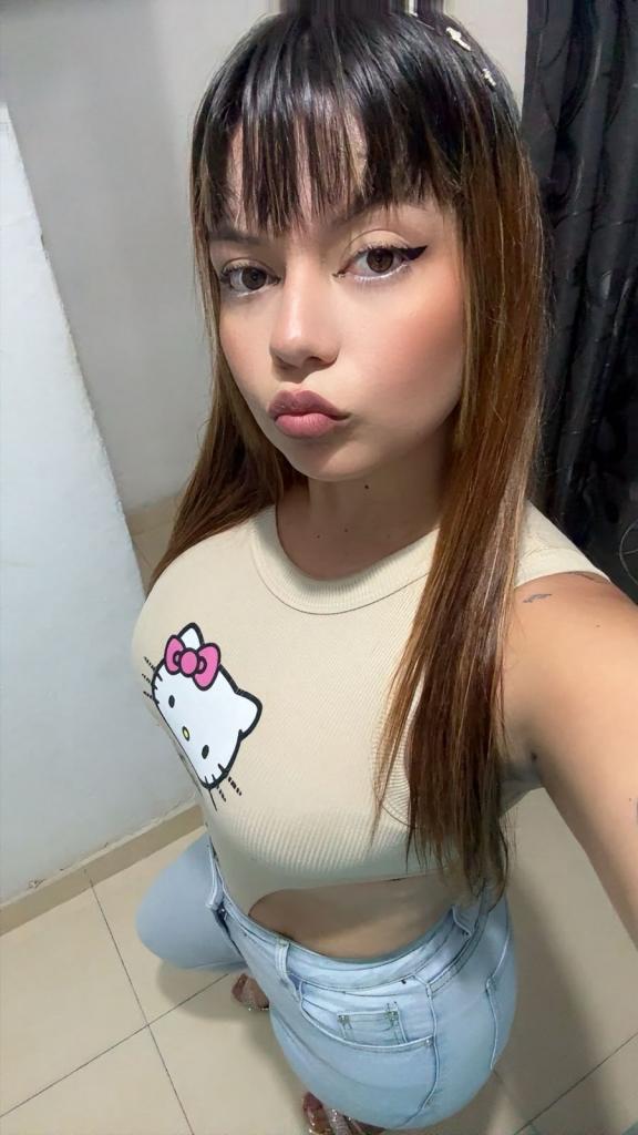 663092691: Chica busca chico en Mallorca