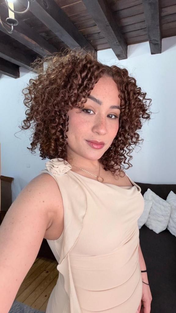 Chica busca chico en Cádiz: 