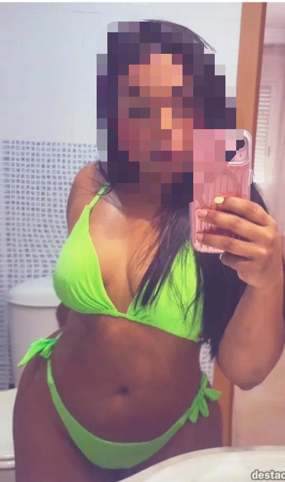 Chica busca chico en Granada: 