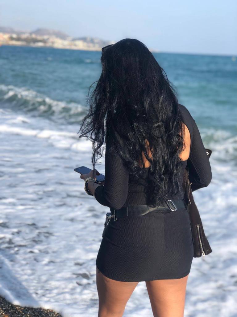 687828953: Chica busca chico en Madrid
