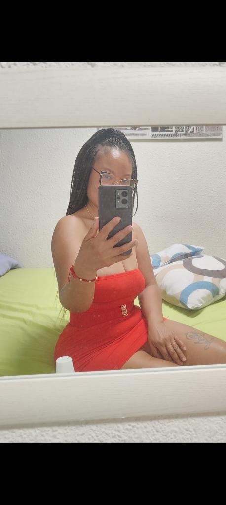Chica busca chico en Zaragoza: 
