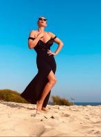 664832135: Chica busca chico en Alicante