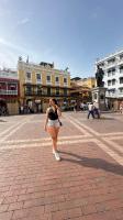 647333906: Chica busca chico en Madrid