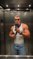 602464437: Chico busca chica en Zaragoza