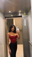 617794801: Chica busca chico en Málaga