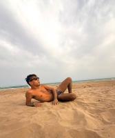 647857449: Chico busca chica en Madrid