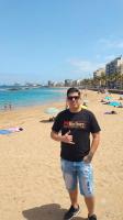 632215615: Chico busca chica en Las Palmas