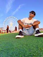 647857449: Chico busca chica en Madrid