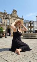 604033017: Chica busca chico en Pontevedra