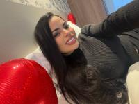 627544895: Chica busca chico en La Coruña