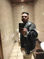 602555079: Chico busca chica en Sevilla