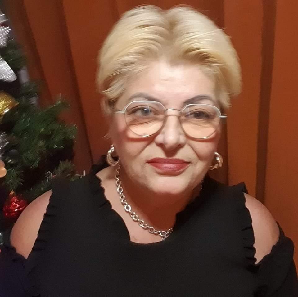 Chica busca chico en Almería: 