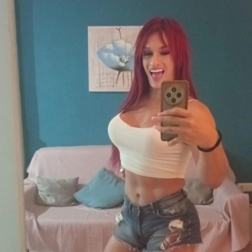 634371200: Travesti en Albacete