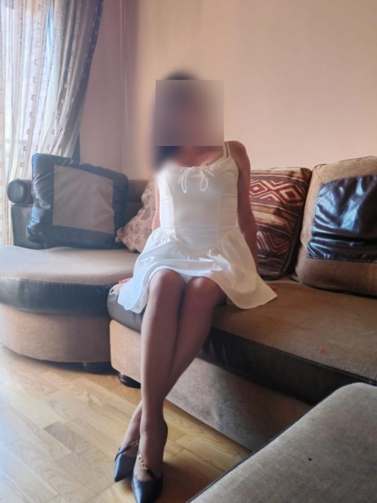 623515463: Chica busca chico en León