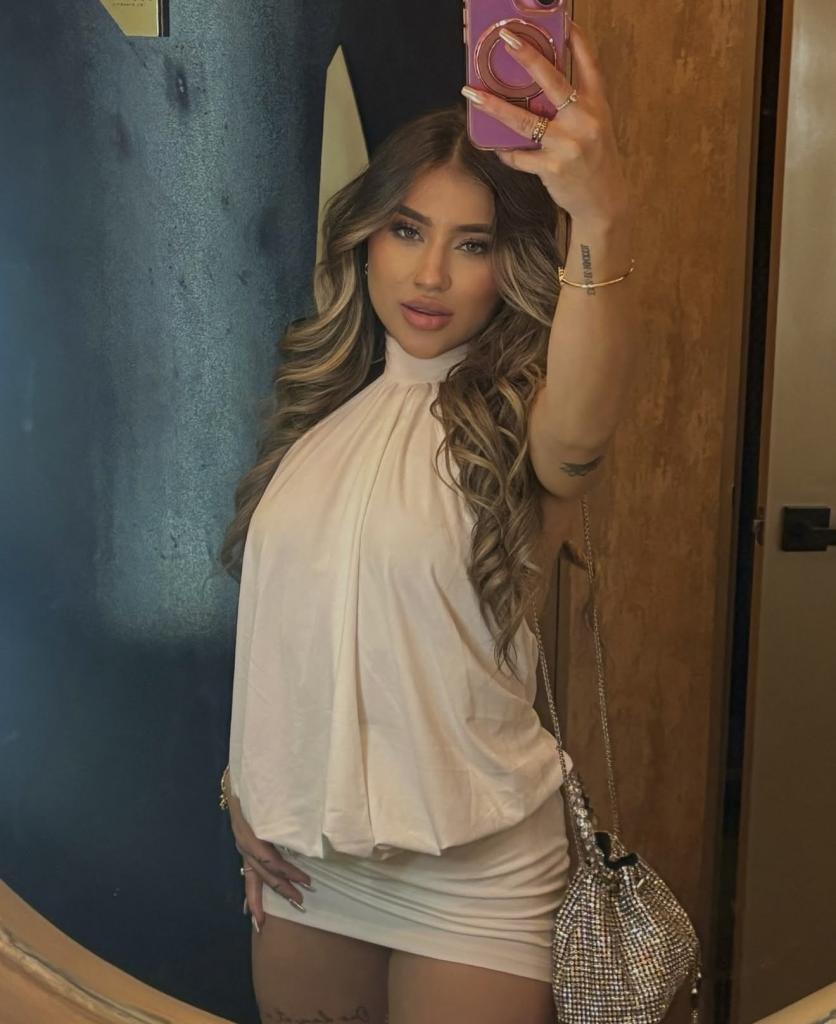711270556: Chica busca chico en Murcia