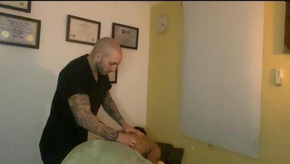 614284250: Chico busca chica en Barcelona