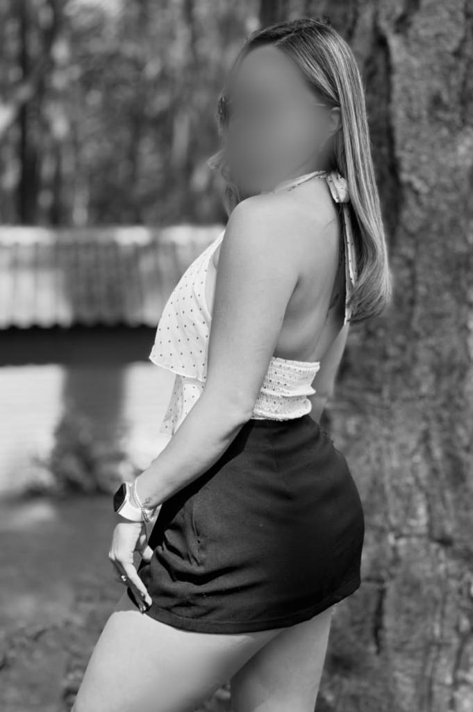 Chica busca chico en Burgos: 